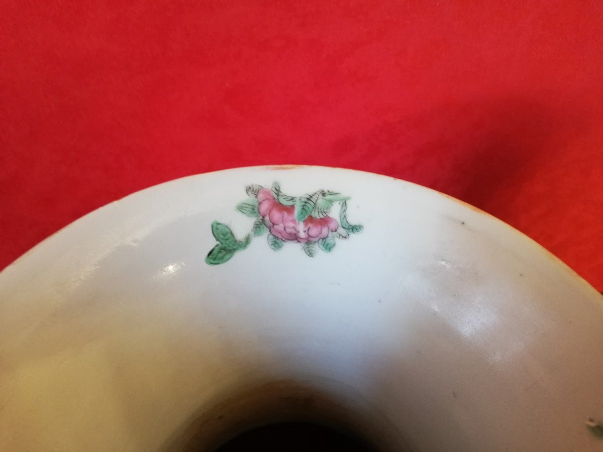 Paire de vases en porcelaine de Canton  -photo-8