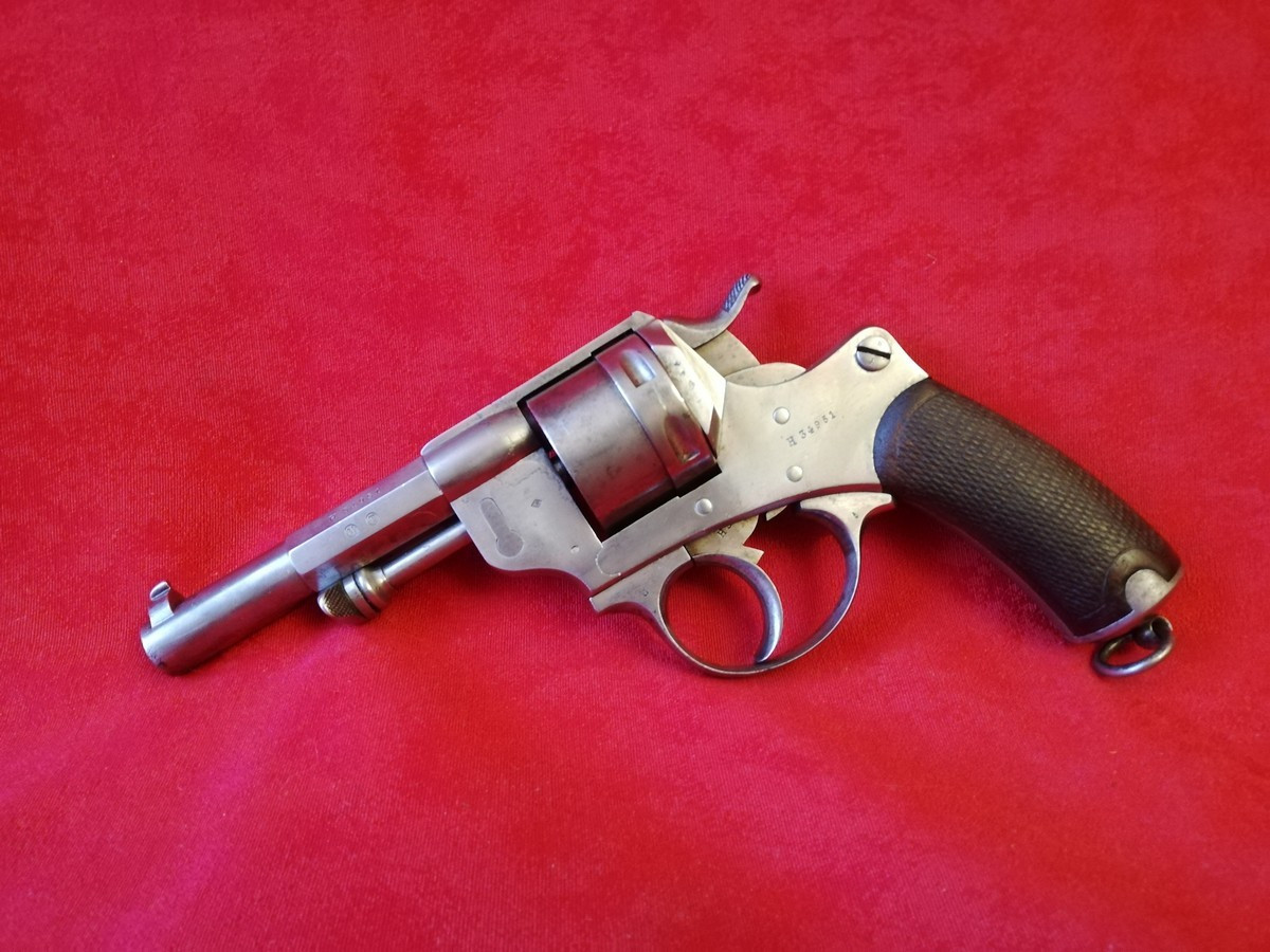 Révolver à barillet 1873
