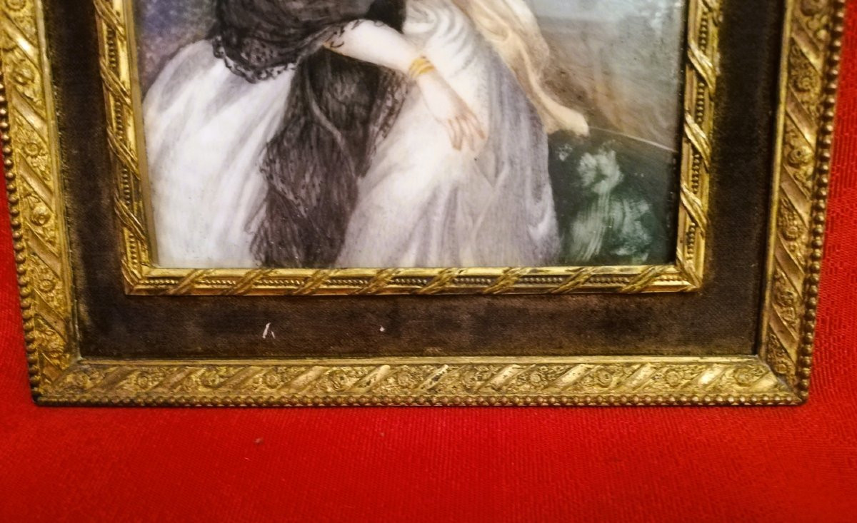 Framed Painting Of A Quality Lady -photo-4