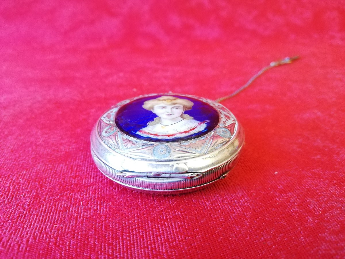 Double-sided Enamel Watch-photo-5