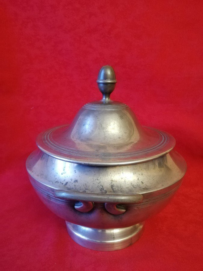 Soupière poinçonnée en étain -photo-4