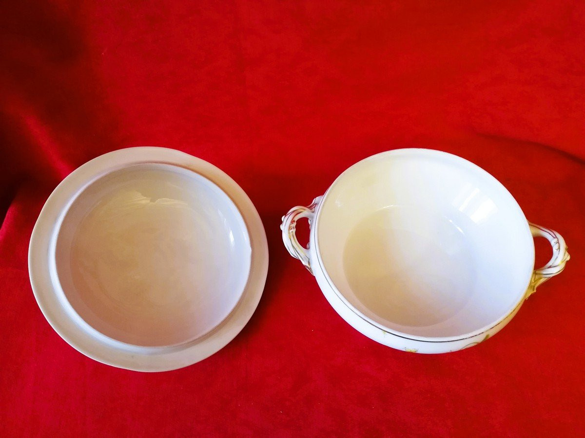 Part Of A Porcelain Dinner Service -photo-3