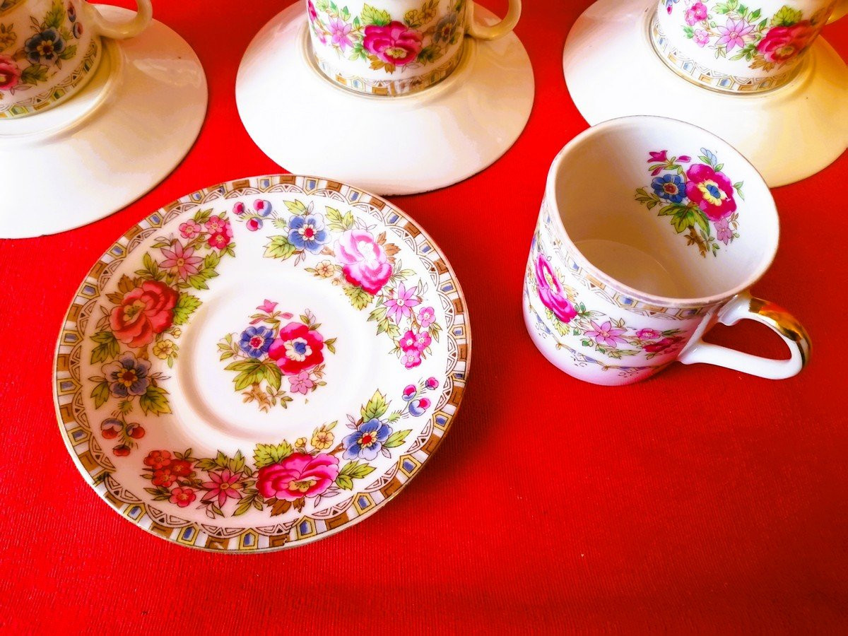 Seven Cups With Their Porcelain Saucers -photo-1