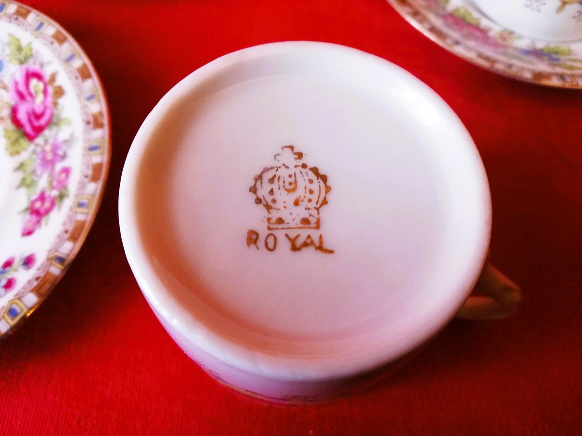Seven Cups With Their Porcelain Saucers -photo-2