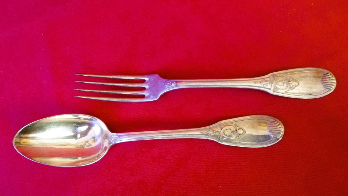 Twenty-four Silver-plated Place Settings -photo-4