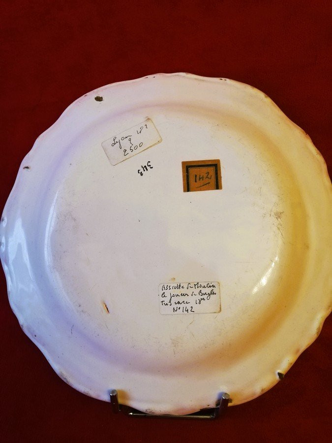 Assiette en faïence de Moulins 18ème siècle -photo-1
