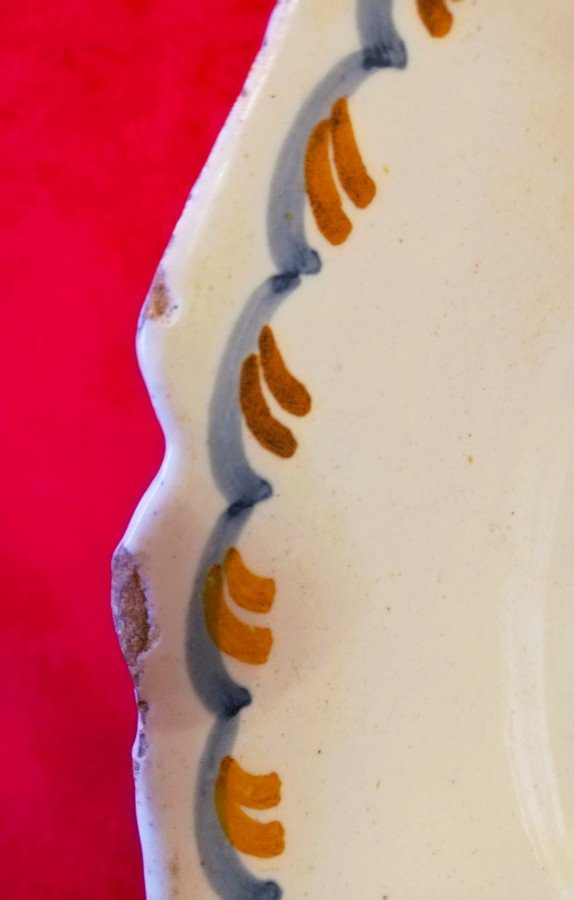 Nevers Plate, 18th Century-photo-1