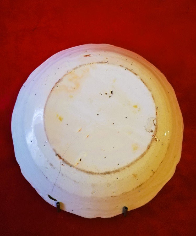 Nevers Plate With A Chinese Fisherman, 18th Century -photo-4