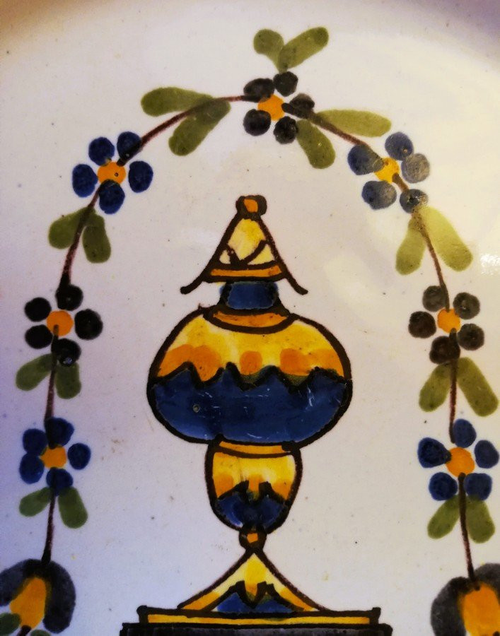 Nevers Plate, 18th Century -photo-5