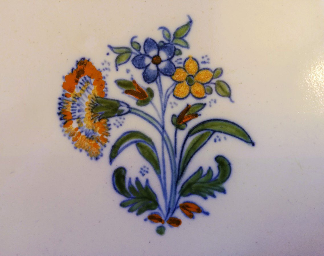 Moustiers Plate, 18th Century  -photo-2