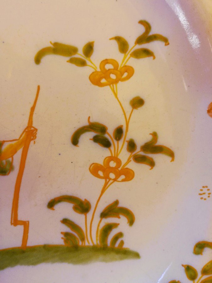 Small Dish From Moustiers With A Grotesque -photo-4