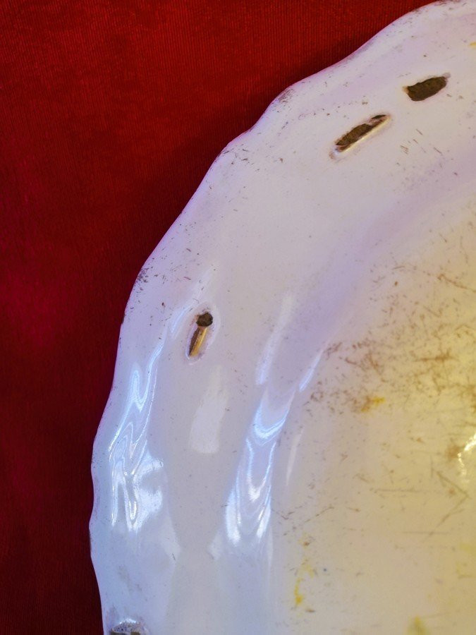 Small Dish From Moustiers With A Grotesque -photo-5