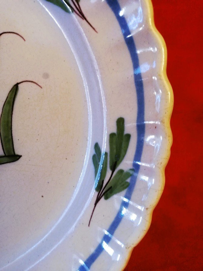 Scalloped Plate-photo-1