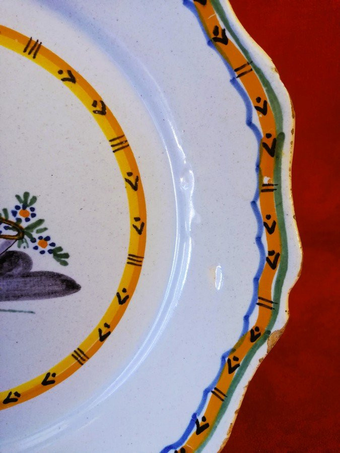 18th Century Plate With Gardener's Decoration-photo-1