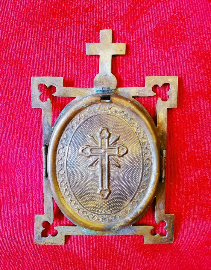 Médaillon encadré (Jésus)-photo-1