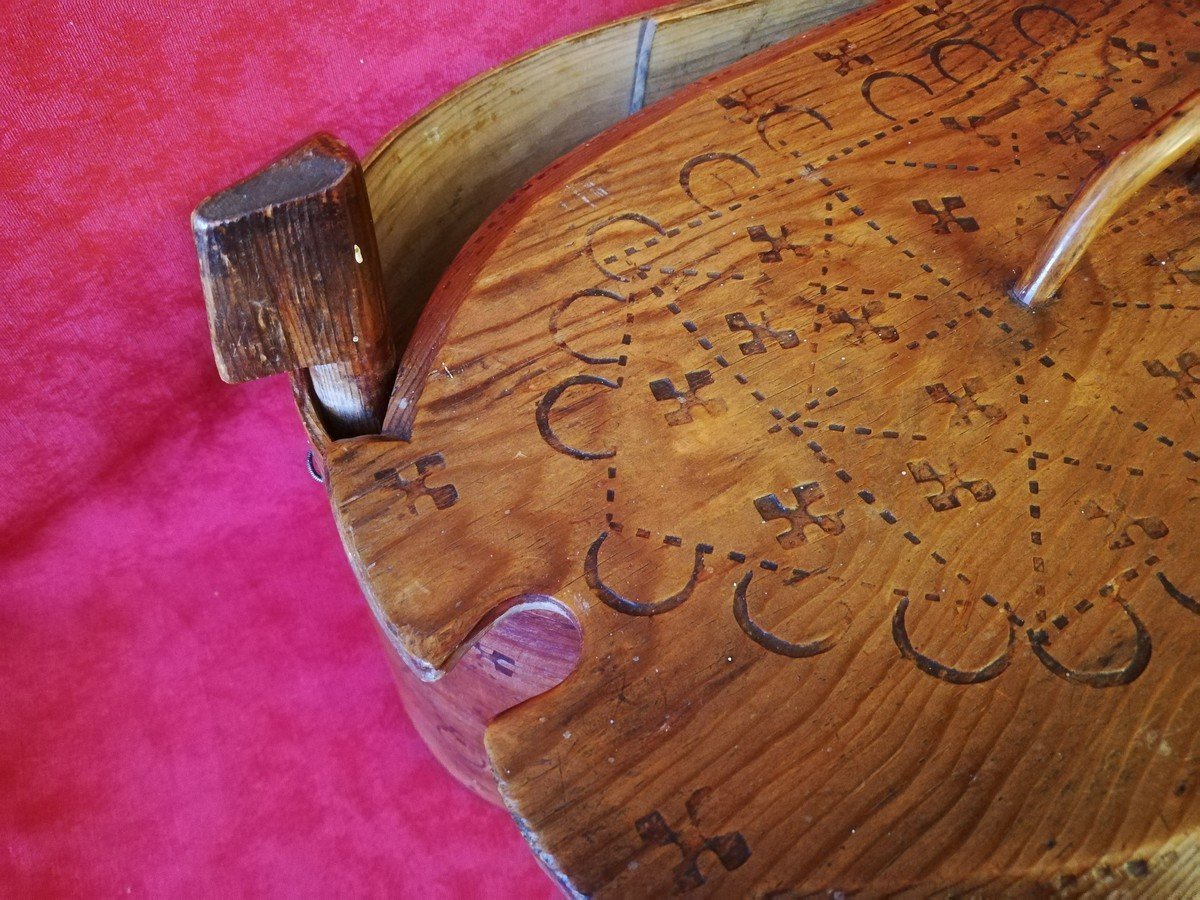 Oval Lacemaker's Box -photo-3