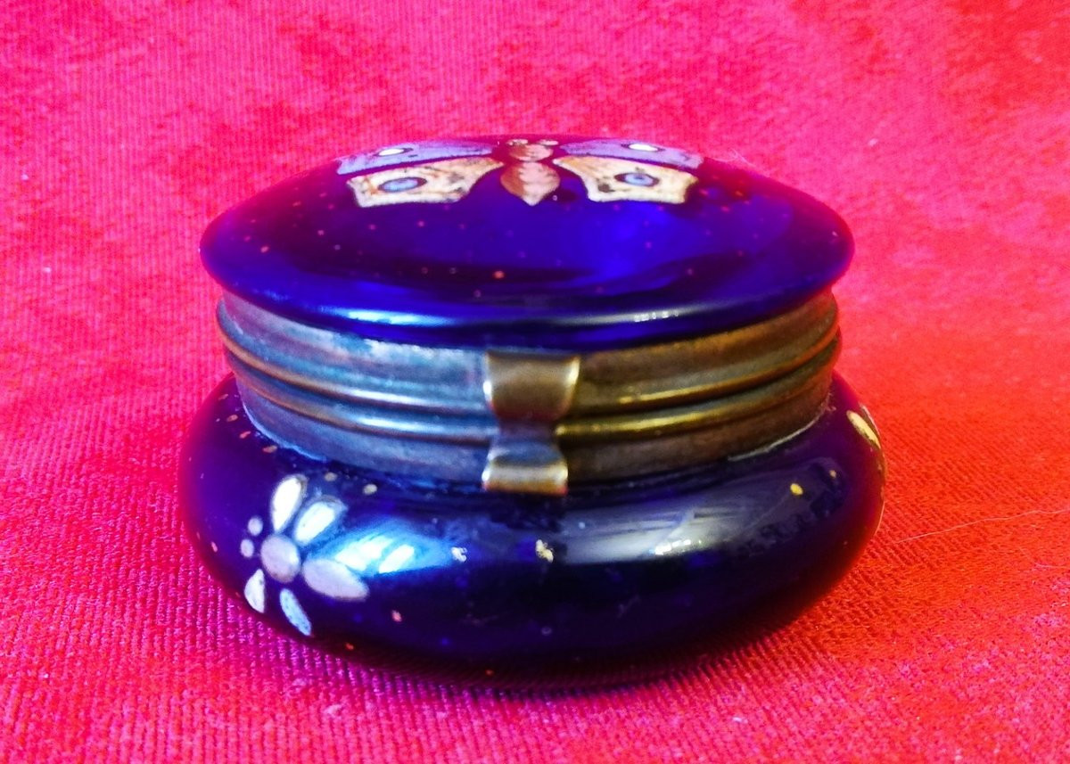 Enamelled Glass Box-photo-2