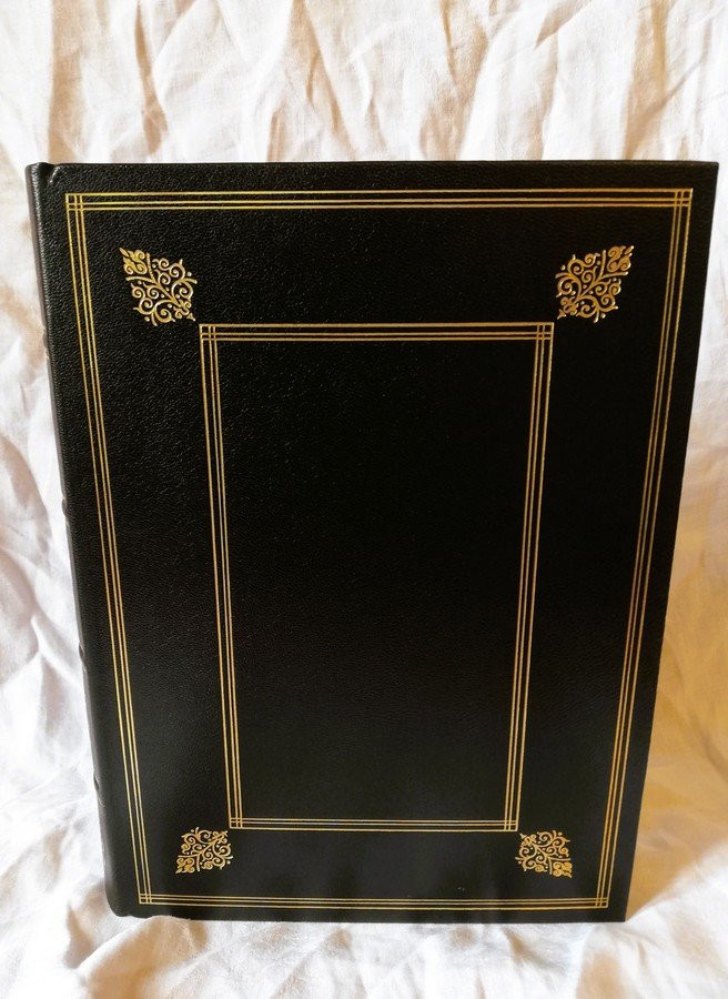 Two Volumes In Slipcases Descartes, Pensees De Pascal.-photo-2