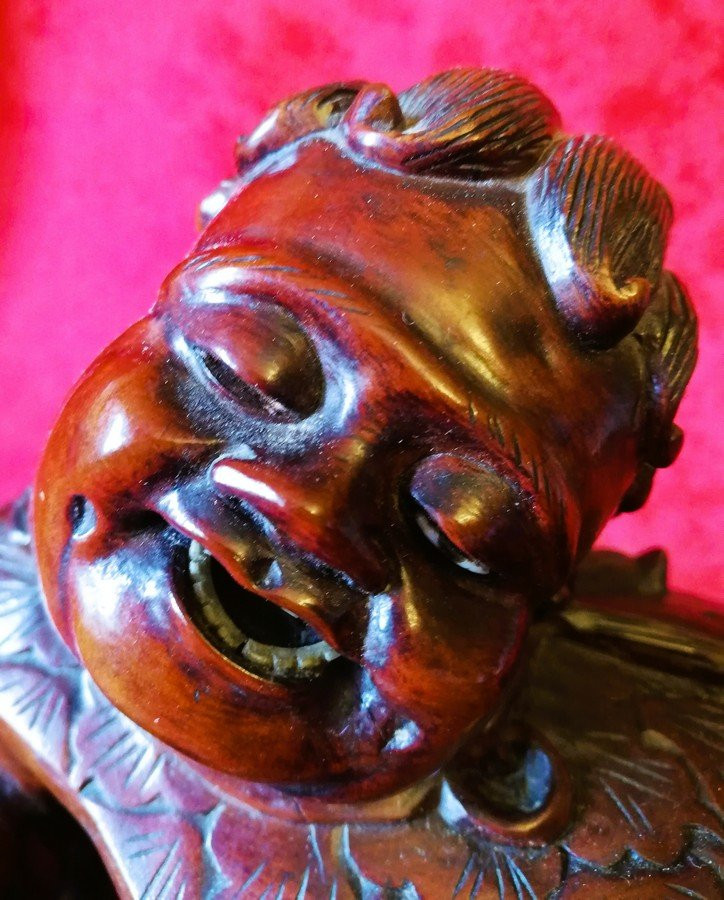 Asian Wooden Divinity-photo-6