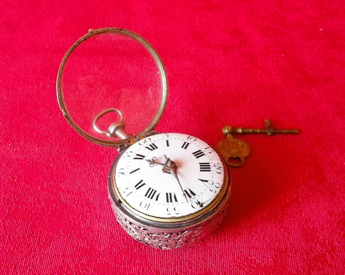 18th Century Onion Watch With Striking Mechanism-photo-1
