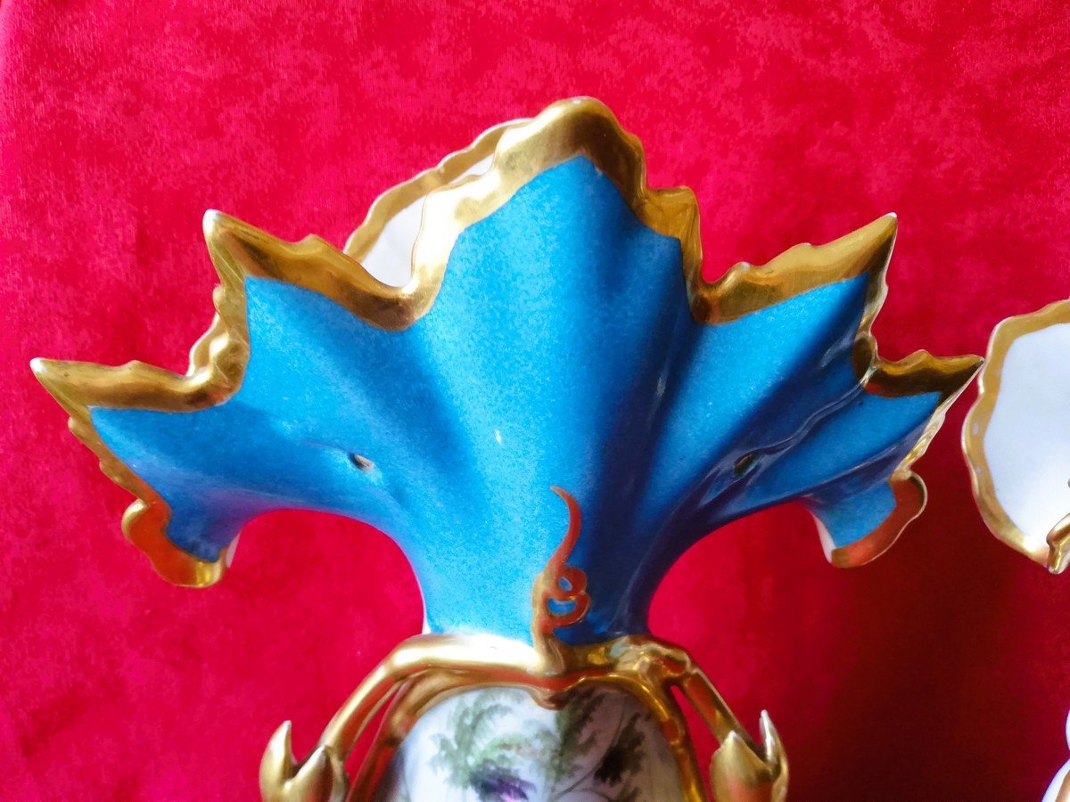 Paire de vases en porcelaine de Paris -photo-2