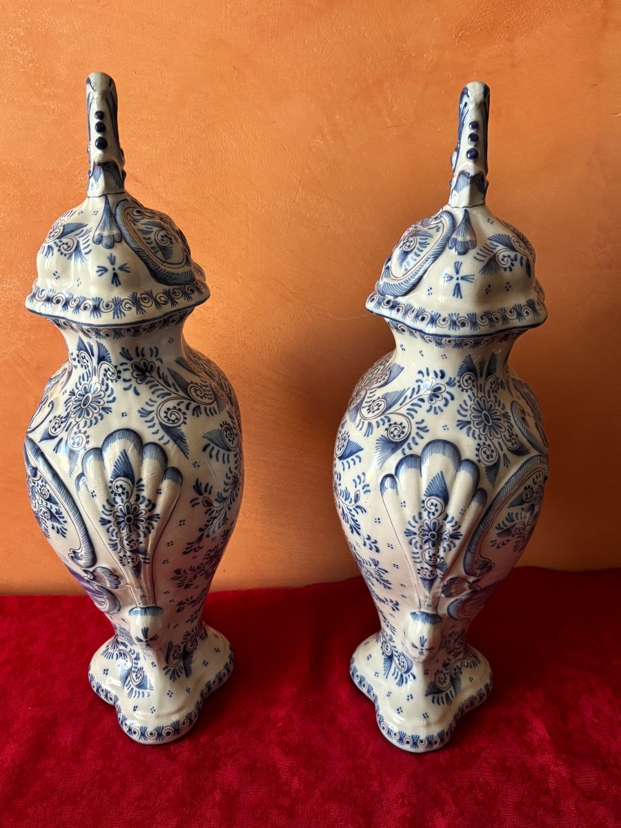 Pair Of Delft-glazed Vases-photo-3
