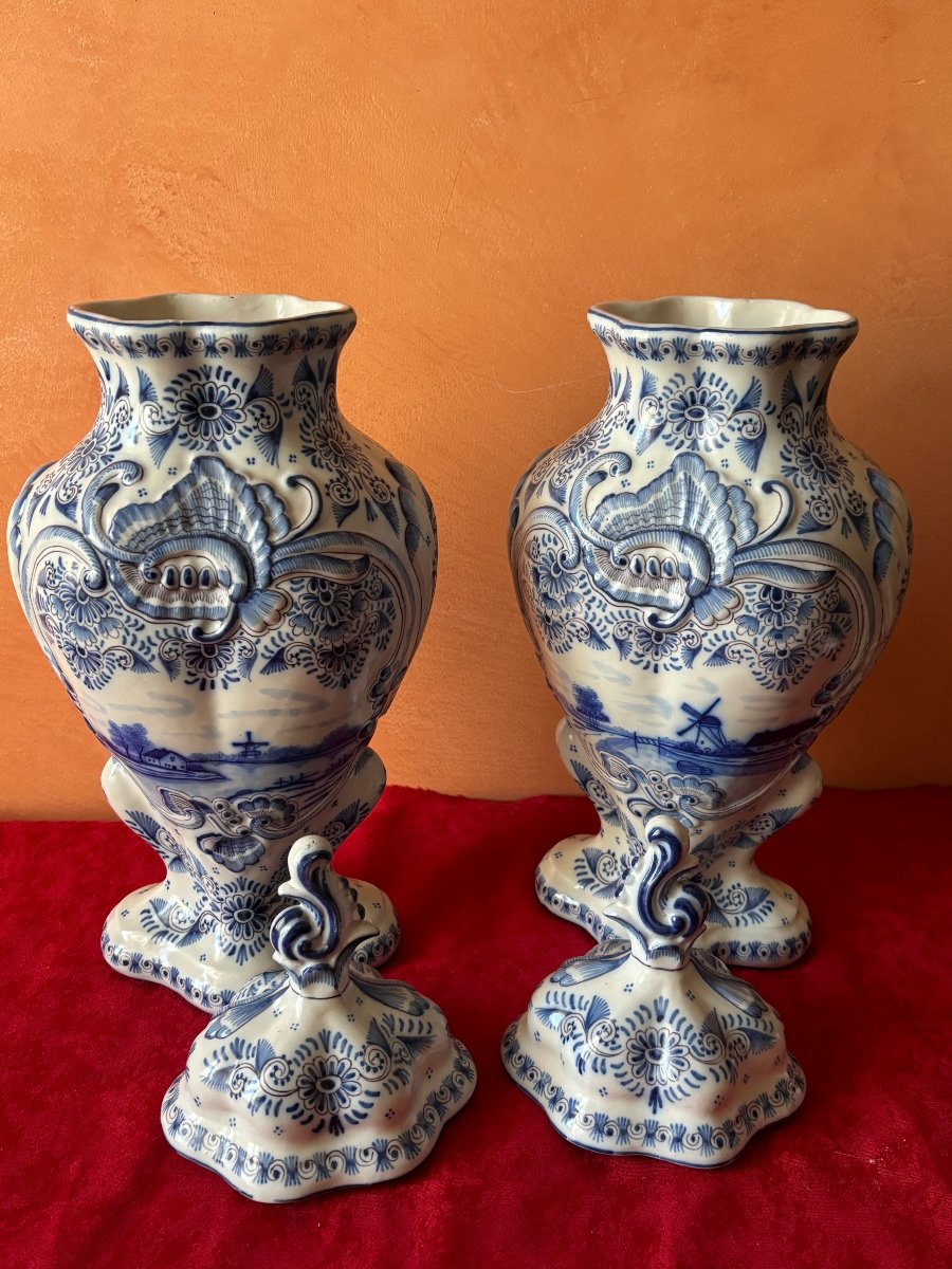 Pair Of Delft-glazed Vases-photo-3