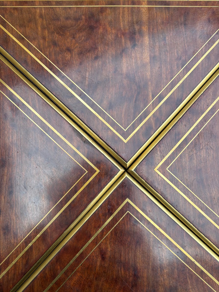 Handkerchief Game Table-photo-3