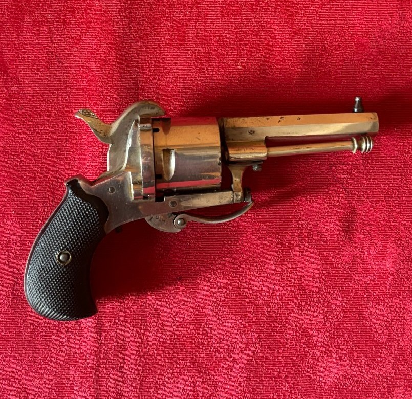 Revolver à broche-photo-2