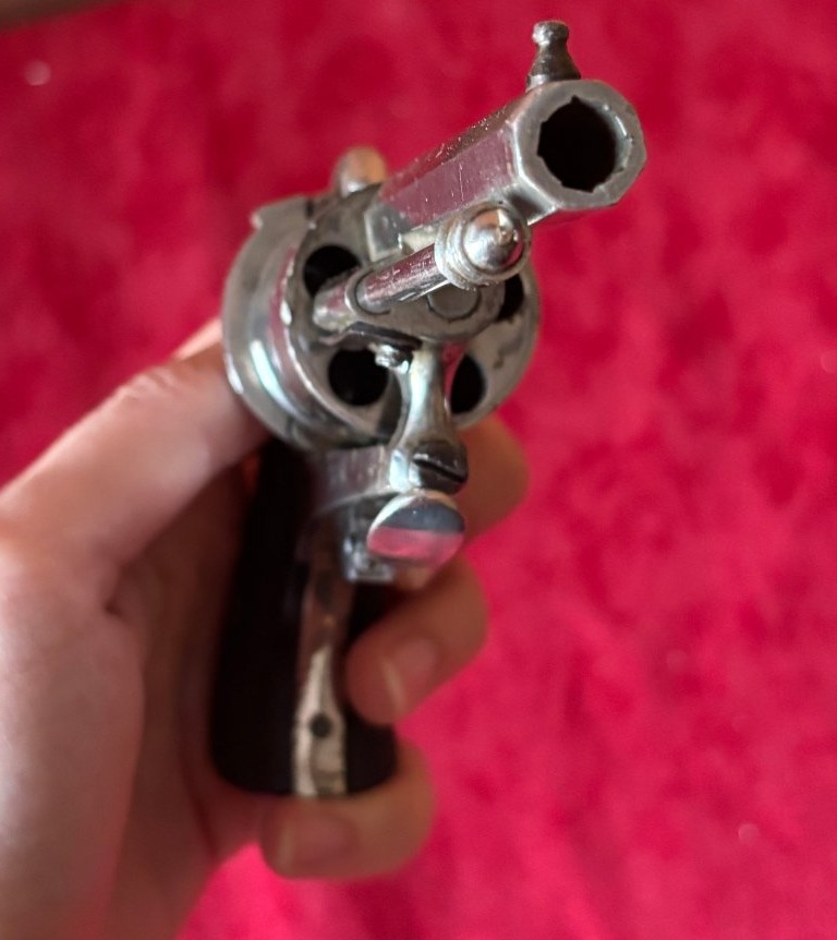 Revolver à broche-photo-1