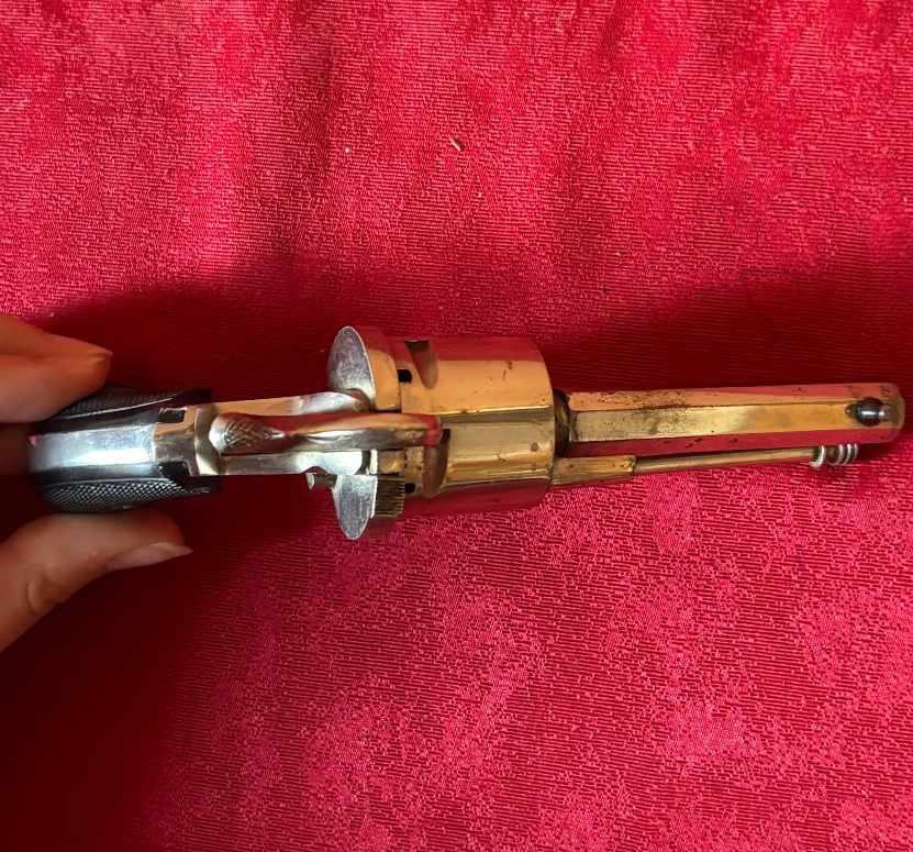 Revolver à broche-photo-3