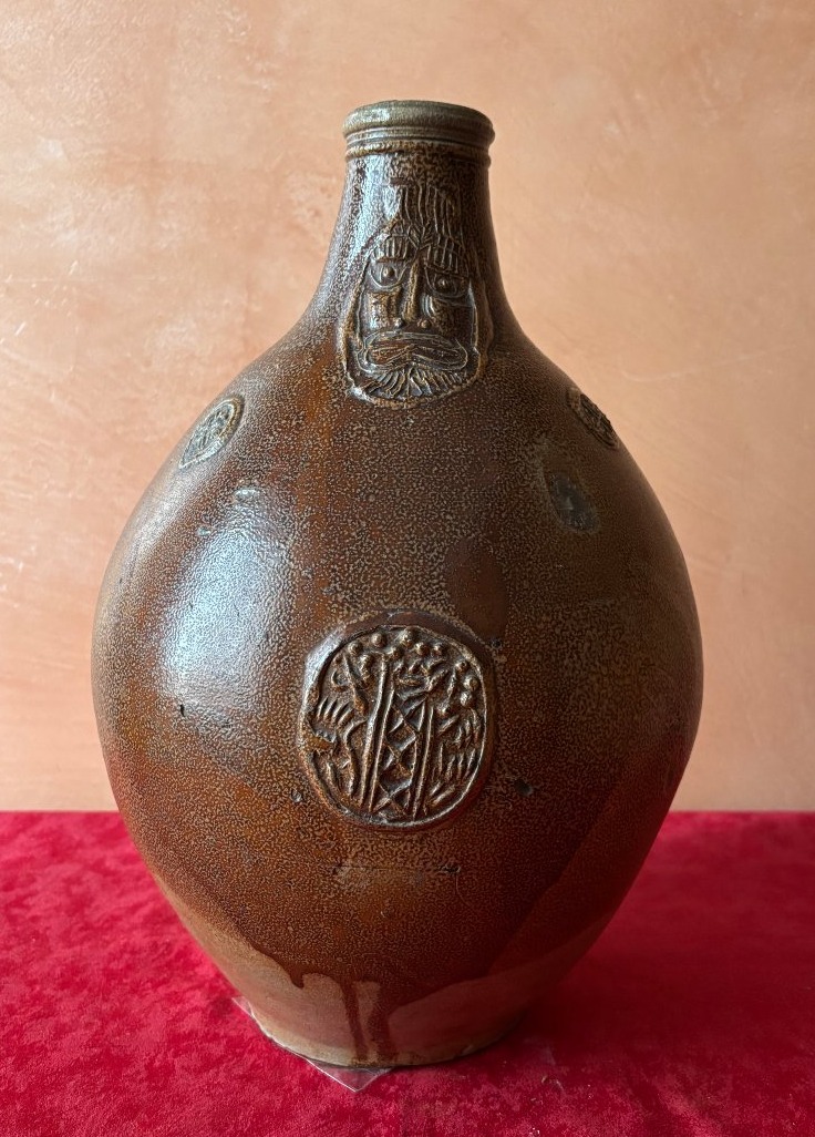 Cruche allemande 17ème siècle