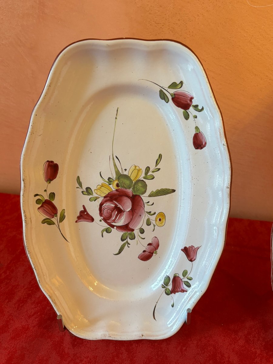 2 Oval Earthenware Plates-photo-2