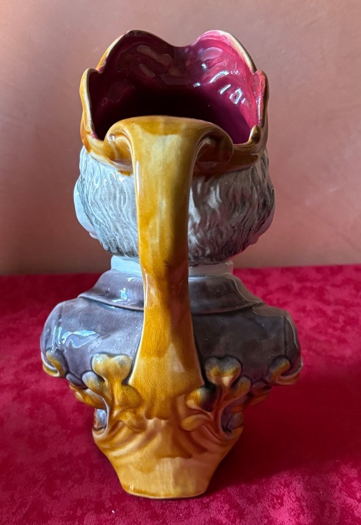 Onnaing Pitcher-photo-1