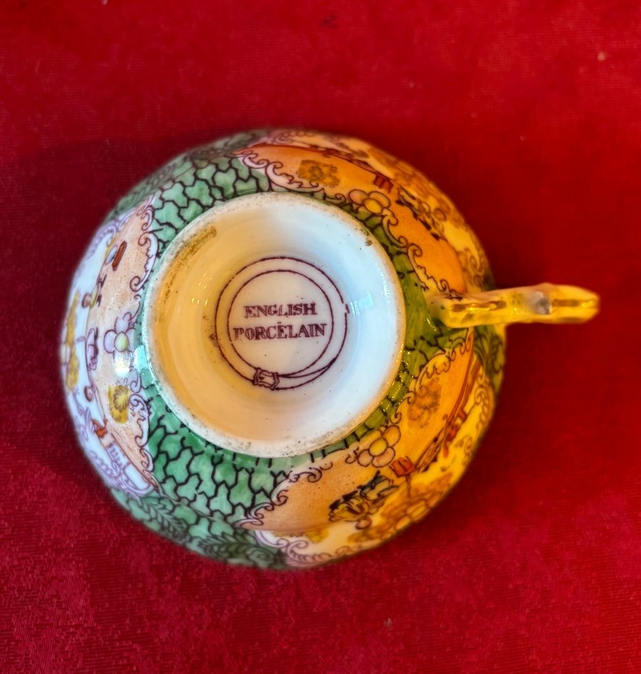 8 Cups And Saucers From England-photo-5
