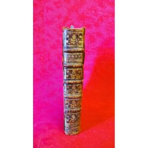 Livre du 18ème siècle 1777