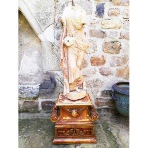 Socle de statue religieuse