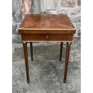 Handkerchief Game Table