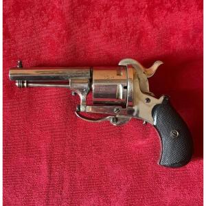 Revolver à broche
