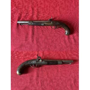 Pistolet réglementaire transformé