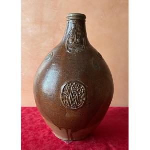 Cruche allemande 17ème siècle