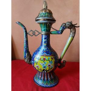 Grande aiguière en  cloisonné Chine. 