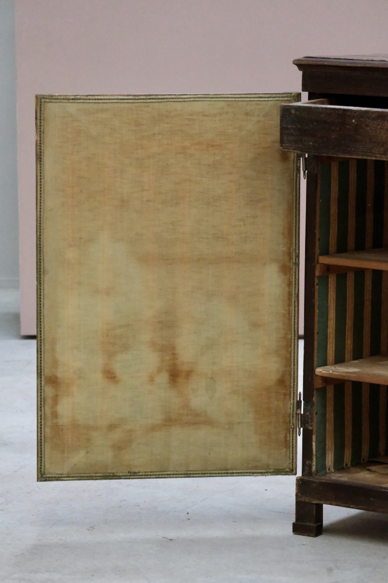 Small Fabric Paneled Furniture-photo-1