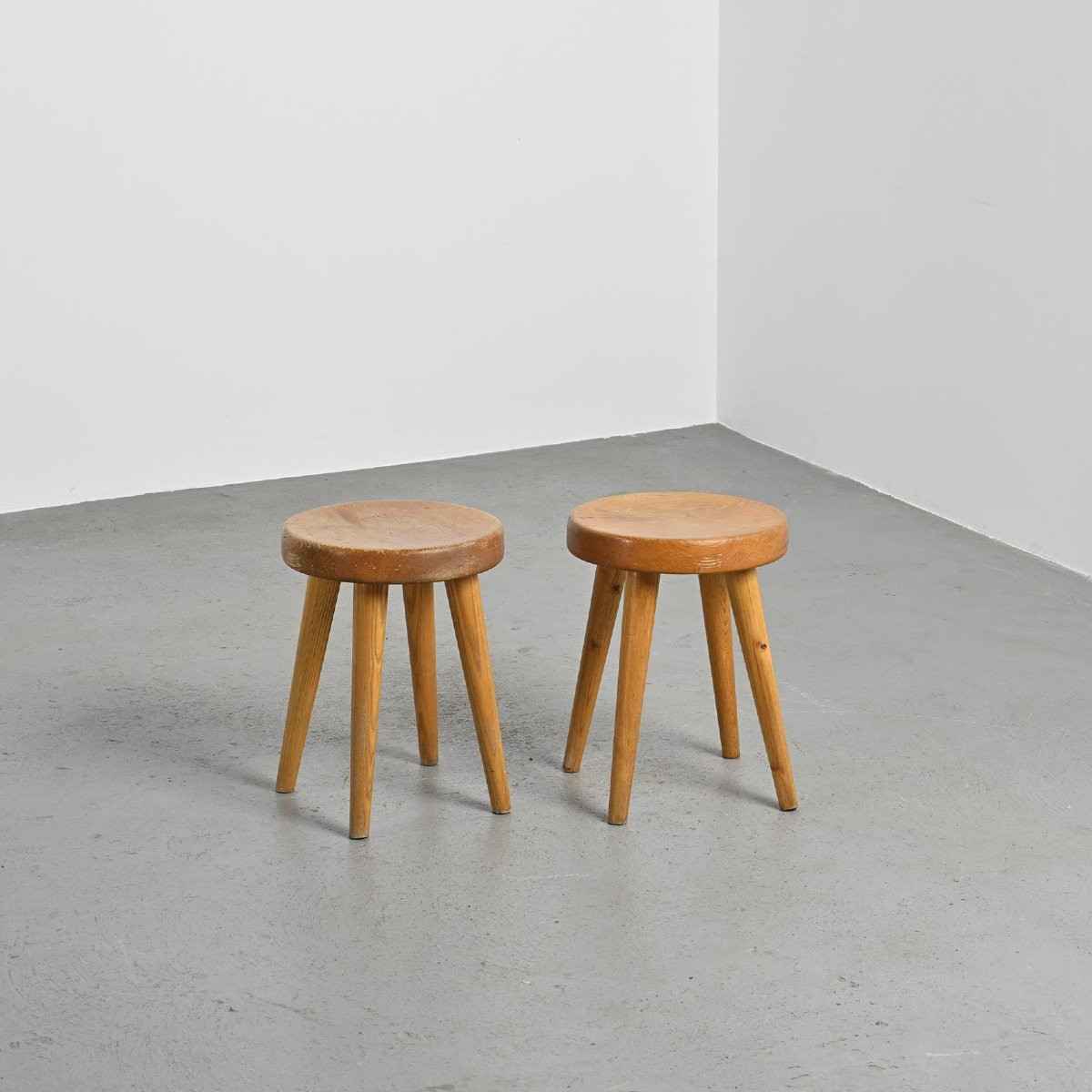 Pair Of Pine Stools By René Martin, France, Circa 1965 -photo-2