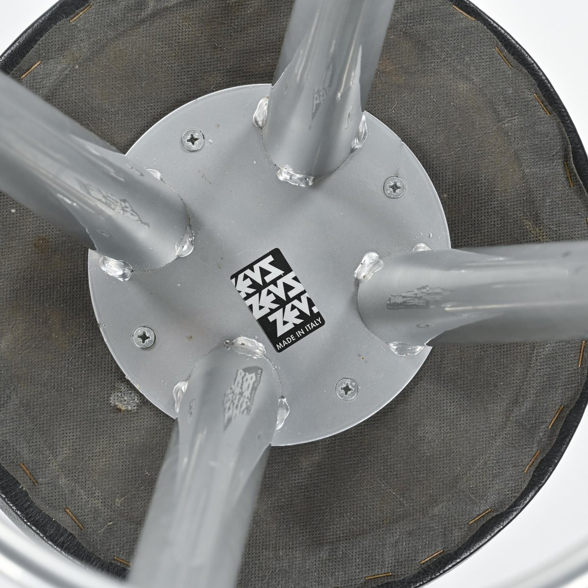 Tabourets Golia en métal et cuir, Maurizio Peregalli, 1993-photo-4