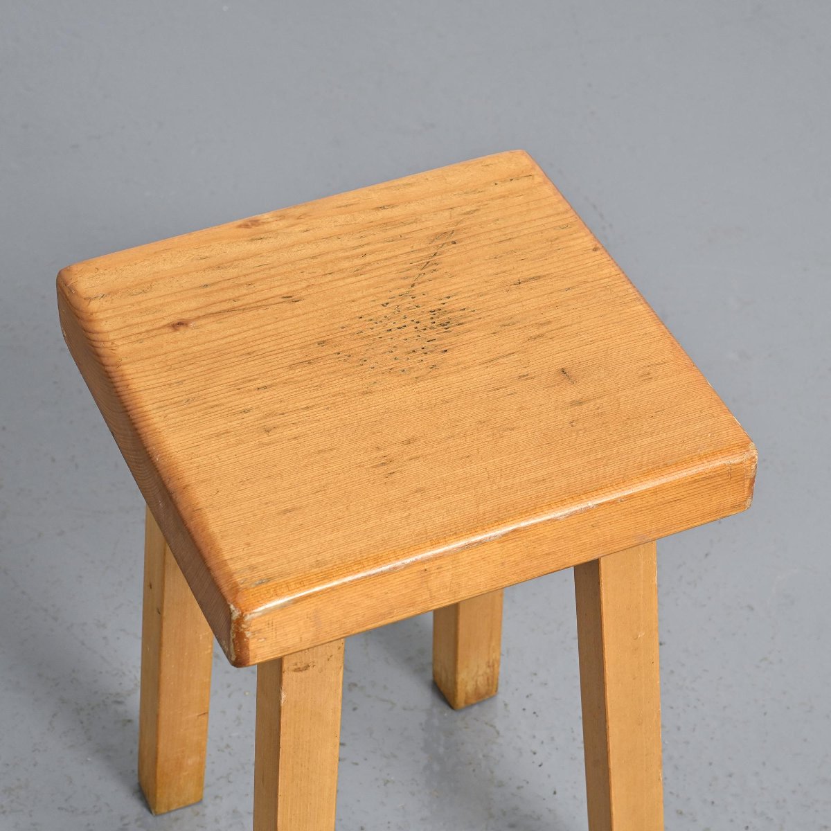Tabouret vintage par Charlotte Perriand, Les Arcs, France-photo-4
