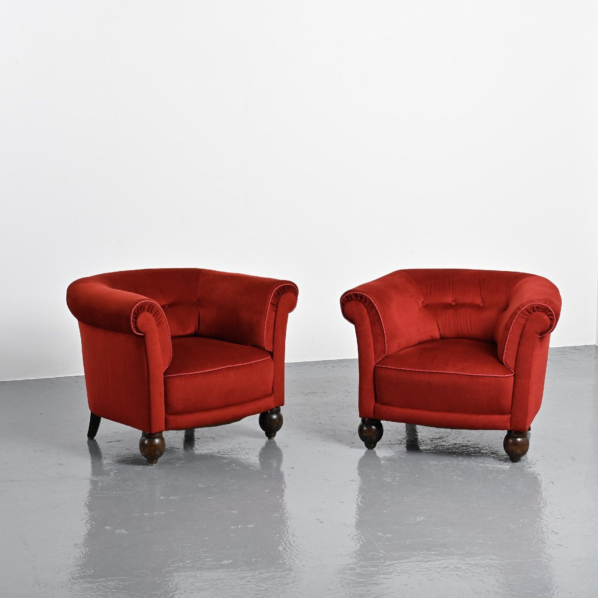 Paire de fauteuils en velours rouge, travail Art Déco, France, années 1920-photo-4