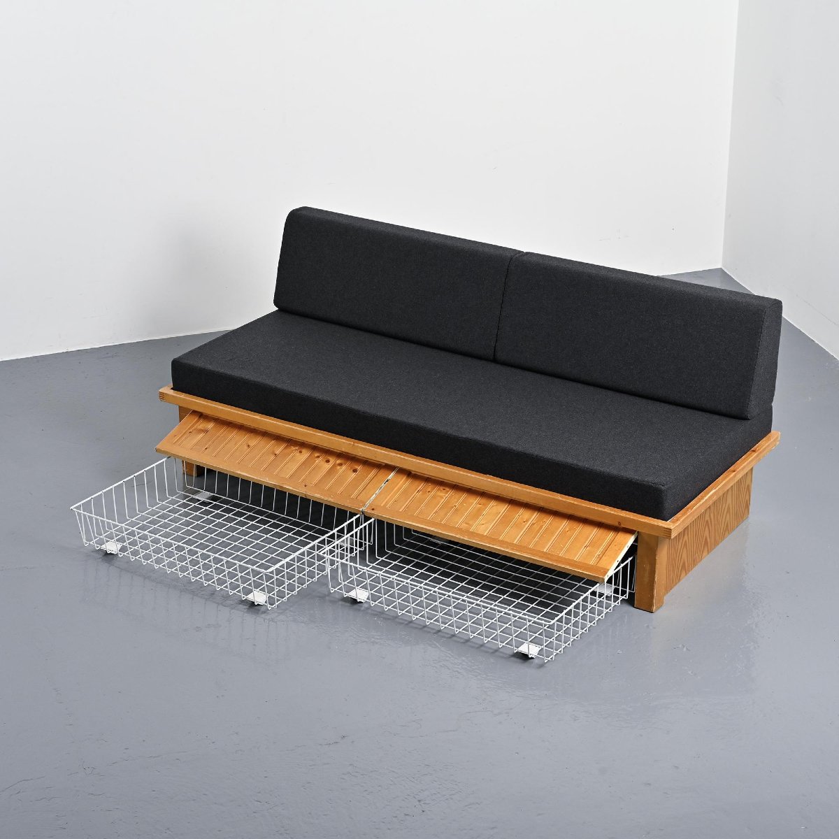 Charlotte Perriand,  Les Arcs Bench Circa 1975-photo-4