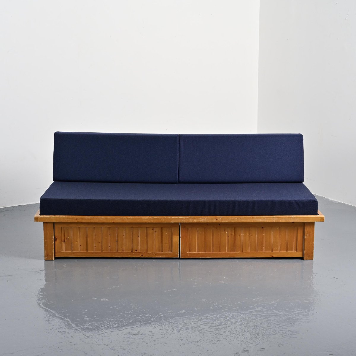 Charlotte Perriand,  Les Arcs Bench Circa 1975-photo-4