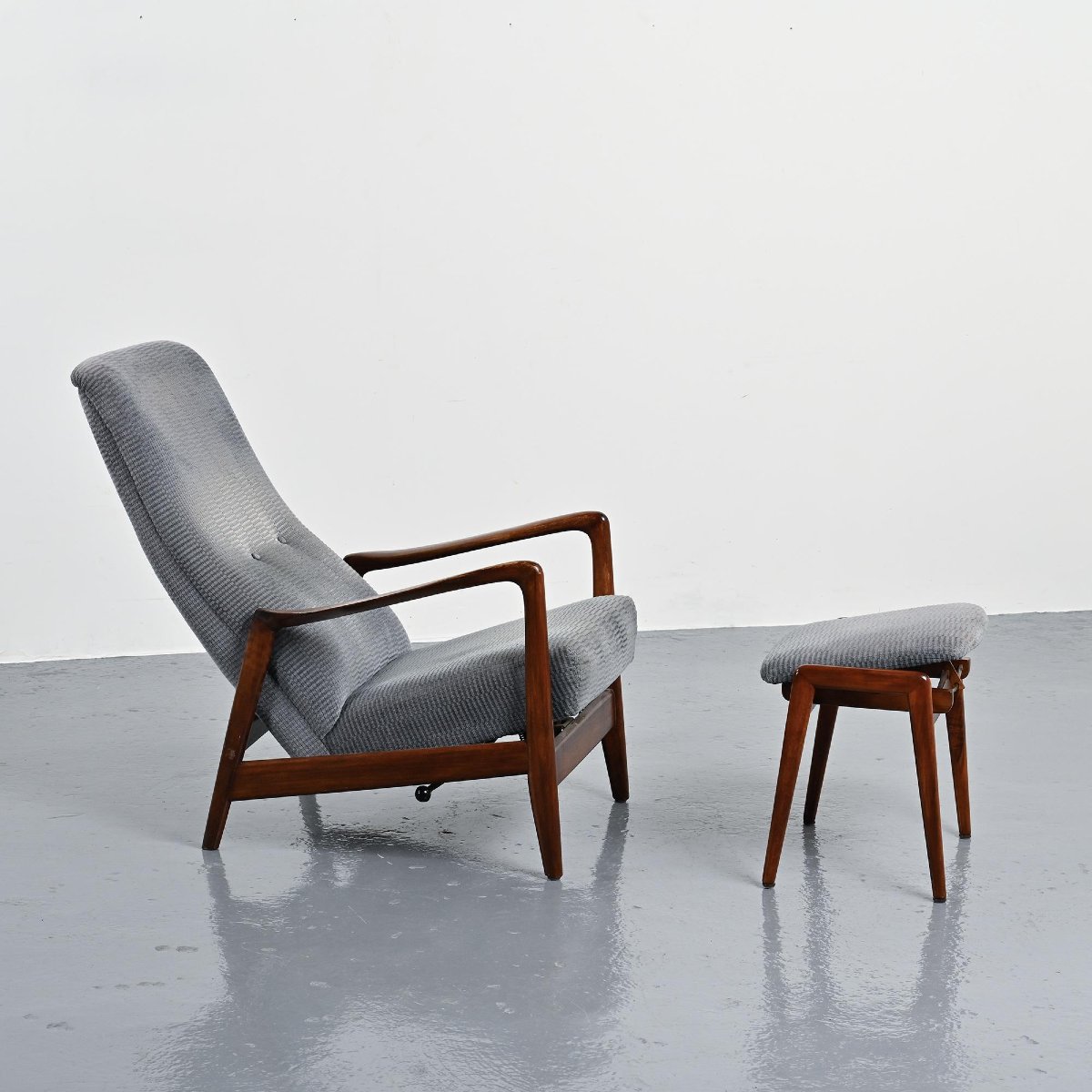  Fauteuil 829 et ottoman par Gio Ponti pour Cassina-photo-2